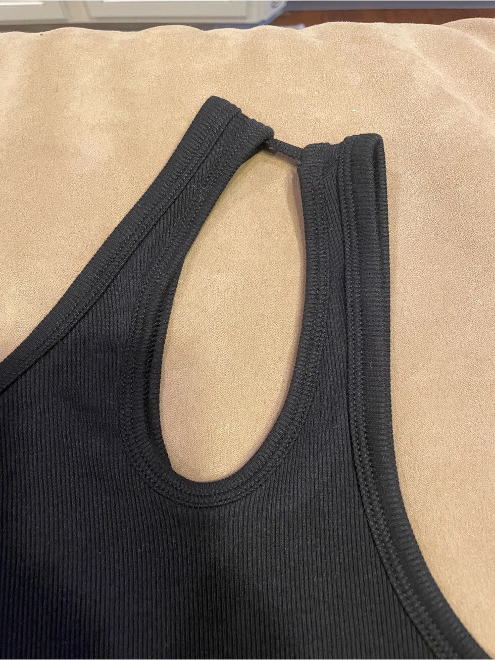 Old Navy Asymmetrical One-Shoulder Ribbed Tank Top - Black & Light green - Picture 3 of 9
